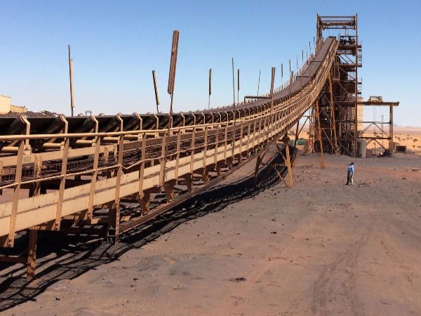 Why Choose a Rubber Conveyor Belt?